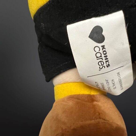 Kohls Cares Peanuts Snoopy Charlie Brown & Lucy Stuffed Plush Animals - Picture 5 of 7